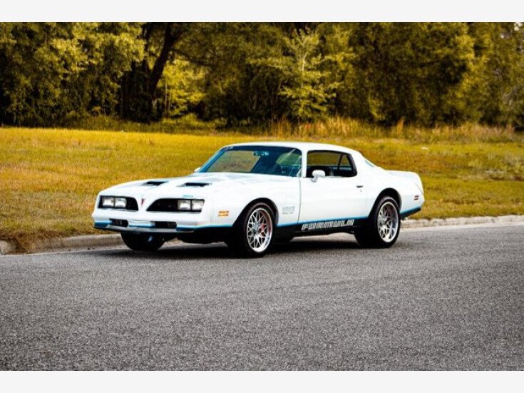 Thumbnail Photo undefined for 1977 Pontiac Firebird